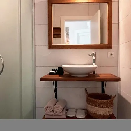 Lulja Alacati - Adults Only إزمير