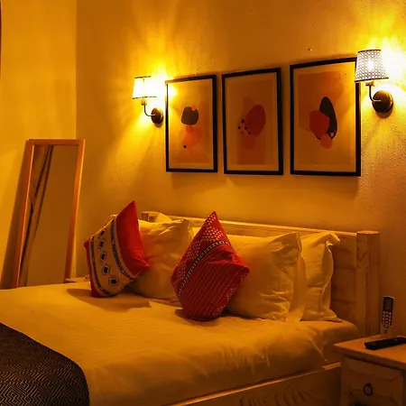 Lulja Alacati - Adults Only فندق مبيت وإفطار 3*